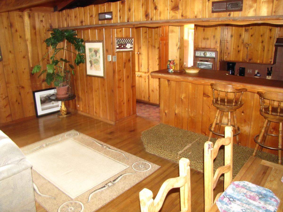 Kern Riverfront Lodge 컨빌 외부 사진