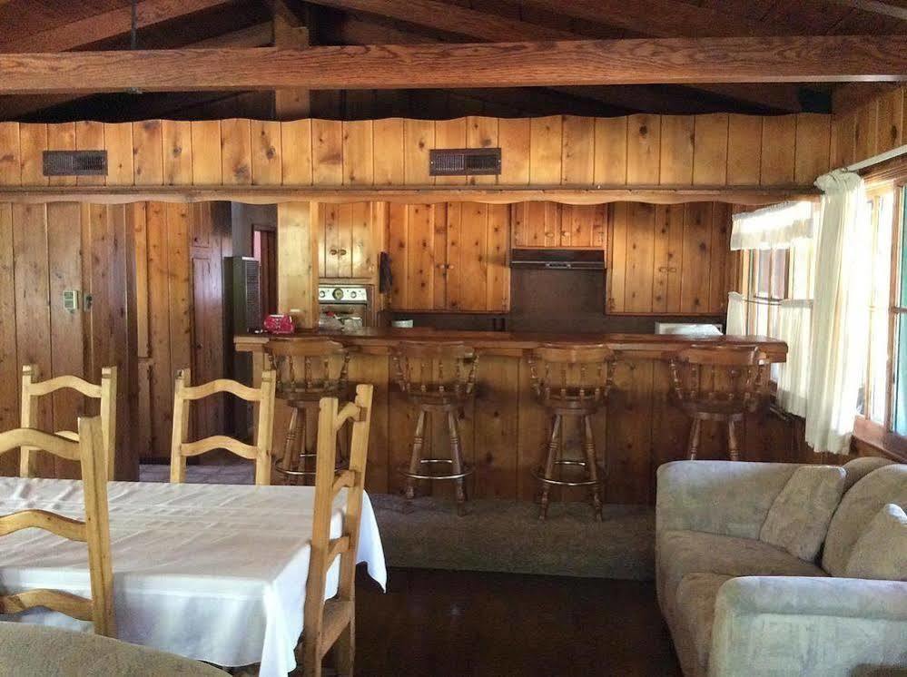 Kern Riverfront Lodge 컨빌 외부 사진